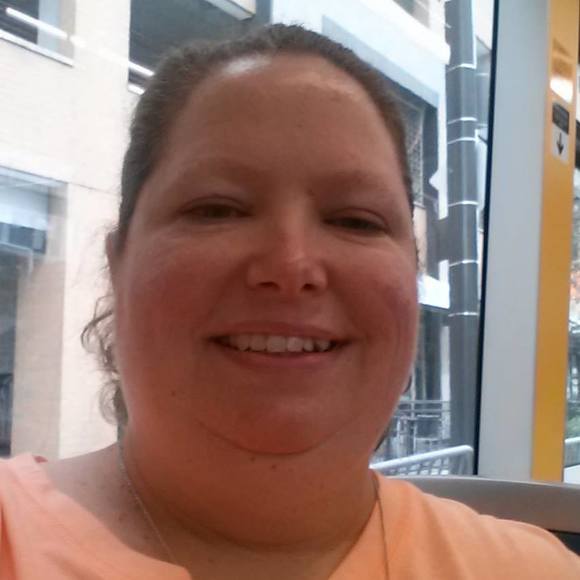 Meet your Posher, Kesha - Picture 1 of 1